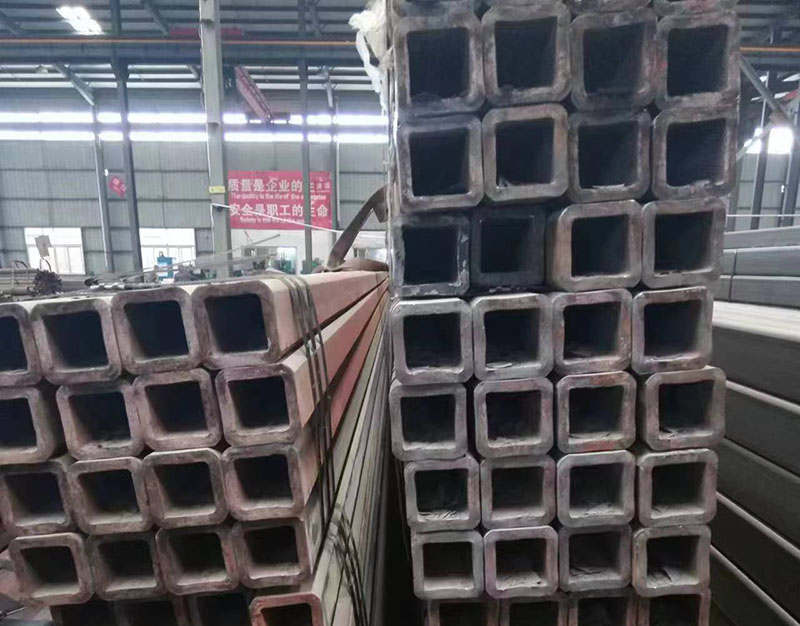 临湘无缝方管裂缝